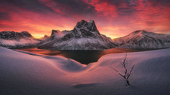 Winter sunrise over the isle of Senja in Arctic Norway, sky, hills, snow, colors, landscape, clouds HD wallpaper