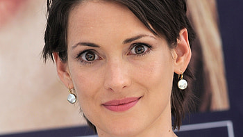 Winona Ryder, Movie roles, Iconic actress, Celebrity HD wallpaper