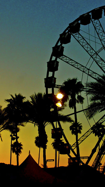 Coachella 2022, Cell , Festival vibes HD phone wallpaper
