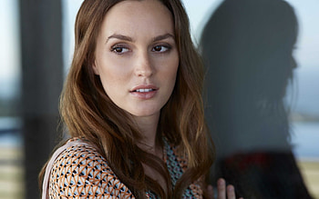 Leighton Meester Portrait Smile, Hollywood ession HD wallpaper