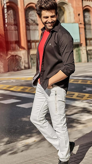 Kartik Aaryan, Bollywood, v Bollywood, kartik aaryan bollywood HD phone wallpaper
