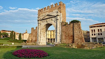 Rimini, Travel tips, Rimini & Cesenatico, Christophorus Reisen advice HD wallpaper