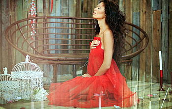 Dream, sweet, fashion, model, smile, red, woman HD wallpaper