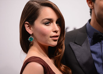 Emilia clarke, facial expression, lip HD wallpaper