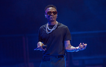 O2 security procedures, Wizkid show, HHL HD wallpaper