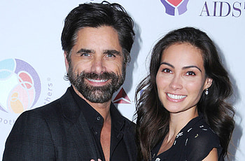John Stamos, Movies, First Child, Wife Caitlin McHugh HD wallpaper