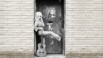 Back When, cowgirls, ranch, dolly parton, blondes, guitar HD wallpaper