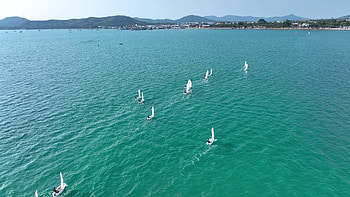 Sailing group, Boad, Island, Stock video HD wallpaper