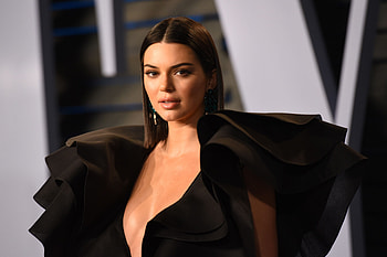 Kendall Jenner Vanity Fair 2018, kendall-jenner, celebrities, girls, model HD wallpaper