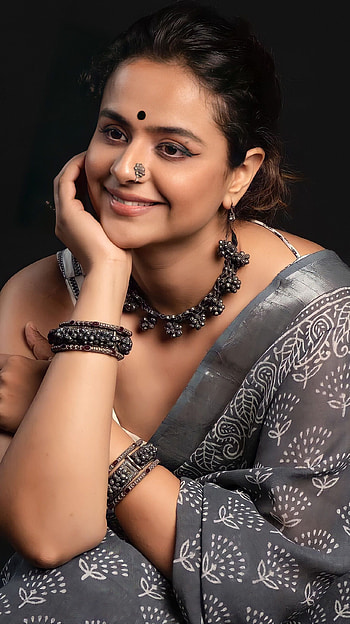 Prachi Tehlan, malayalam actress, saree beauty HD phone wallpaper
