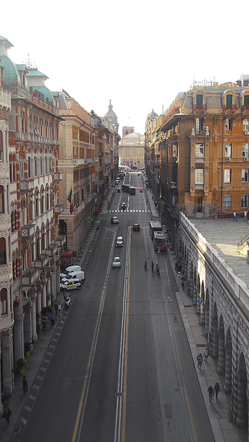 Genova Italy, City center, Erasmus blog, Italia HD phone wallpaper