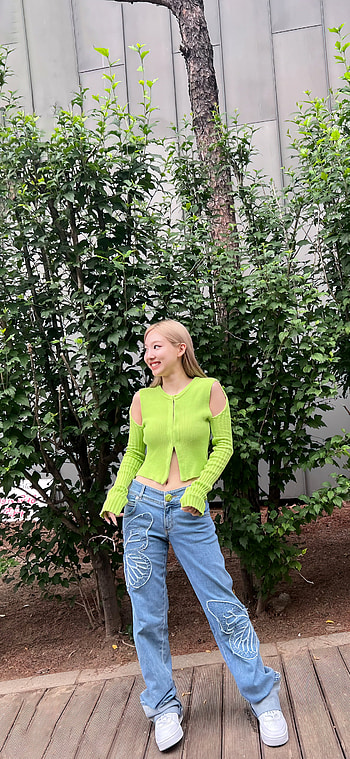 Nayeon, people_in_nature, hair HD phone wallpaper
