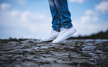 Miscellanea, Miscellaneous, Legs, Sneakers, Jeans, Footwear HD wallpaper