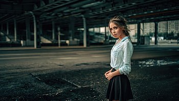 Ksenia Kokoreva Looking At Viewer, ksenia-kokoreva, girls, model HD wallpaper