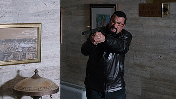 Steven Seagal, MikeyMo's articles, Exclusive content, Hollywood insights HD wallpaper