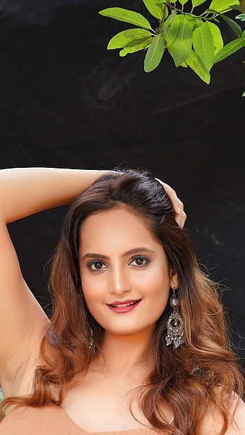 Drithi Patel, sexy seductive, telugu actress HD phone wallpaper