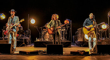 Brandi Carlile, Livestream announcement, Ryman Auditorium, Music event HD wallpaper