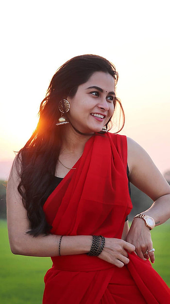 Kanchan bamne, telugu actress, saree lover HD phone wallpaper