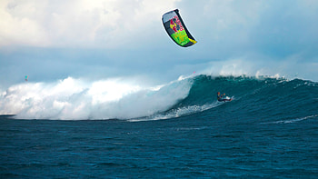 Kite , Stunning visuals, Aerial artistry, Colorful display HD wallpaper