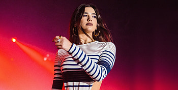 Gorgeous singer, live event, Dua Lipa HD wallpaper