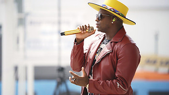 Jimmie Allen, Why Things Happen, Today show performance, Emotional rendition HD wallpaper