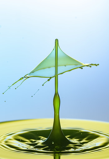 Macro, Spray, Splash, Liquid, Drop HD phone wallpaper