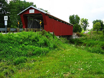 Red Covered Bridge, bridge, grass, sky, red HD wallpaper