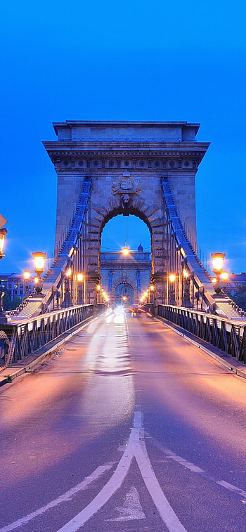 Budapest Chain Bridge, for 11, Stunning , Urban icon HD phone wallpaper