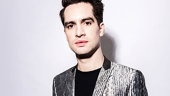 Brendon Urie, Laptop backgrounds, Musician's style, Personal expression HD wallpaper