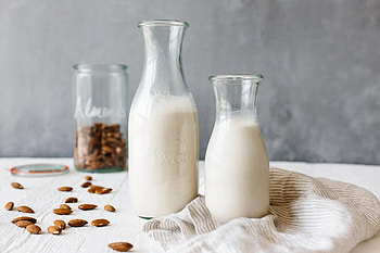Almond milk recipe, Nut milk alternative, Dairy- option, Plant-based beverage HD wallpaper