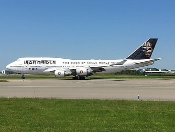 Iron Maiden - Ed Force One, Maiden, 747, Iron, Schiphol, Book, Band, Heavy, Souls, Music, Metal, Boeing HD wallpaper