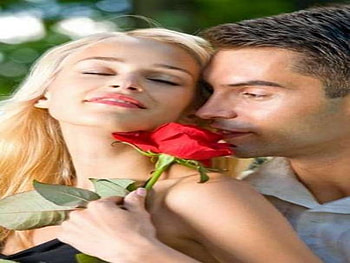 love, couple, rose, happy HD wallpaper