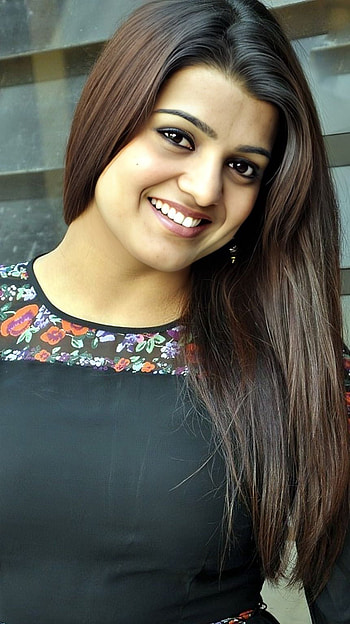 Tashu Kaushik, telugu actress HD phone wallpaper