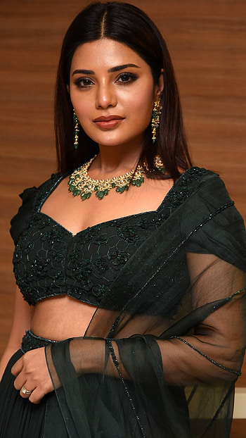 Atmika, tamil actress, seductive looking HD phone wallpaper