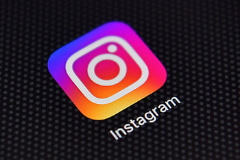 Instagram Stories Glitch, App Story News Feed, Social media phenomenon, Other HD wallpaper