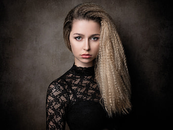 Green eyes, woman, curly hair, blonde HD wallpaper