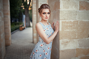 Blue Eyes Brunette, model, girls, brunette, eyes HD wallpaper