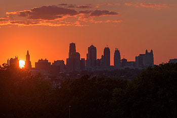 Kansas City skyline, Permanent daylight saving time, Local impact, Time change HD wallpaper