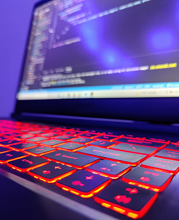 Dark Keyboard, netbook, peripheral, dark , oneplus, one plus 9r, keyboard macro HD phone wallpaper