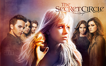 The Secret Circle, louis hunter, brittany robertson, thomas dekker, shelley hennig, jessica parker kennedy, phoebe tonkin HD wallpaper