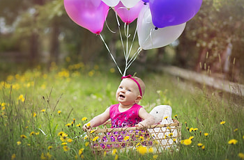 Up!, sweet, toy, white, cute, baby, girl, fetita, copil, summer, purple, pink, teddy bear, green, balloon, child HD wallpaper