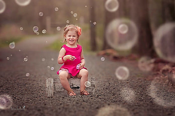 Bubbles, childhood, cute, girl, copil, little, summer, pink, tara lesher, child HD wallpaper