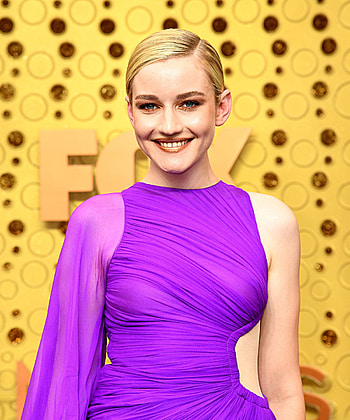 Julia Garner, Ozark actress, Love of life, Emmys speech HD phone wallpaper