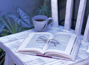 Miscellanea, Miscellaneous, Chair, Cup, Garden, Book, Tea, Glasses, Spectacles HD wallpaper