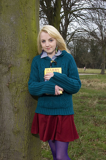 Luna Lovegood, Harry Potter , Ethereal charm, Movie character HD phone wallpaper