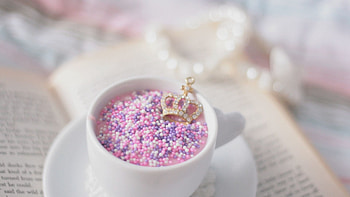 Miscellanea, Miscellaneous, Beads, Cup, Suspension, Book, Brooch HD wallpaper
