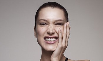 Bella Hadid 2017, bella-hadid, celebrities, girls, model HD wallpaper