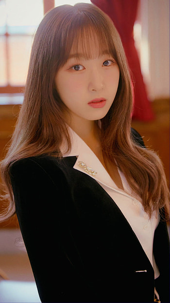 WJSN (Cosmic Girls), As You Wish era, Nako's charm, Dreamy concept HD phone wallpaper
