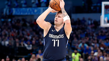Luka Doncic, Nowitzki, Mavs rout Cavs HD wallpaper