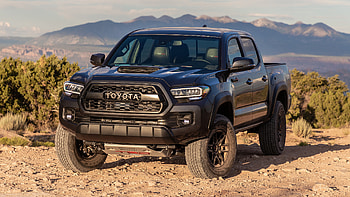 Toyota Tacoma, Adventure-ready, Off-road capability, Reliable performance HD wallpaper